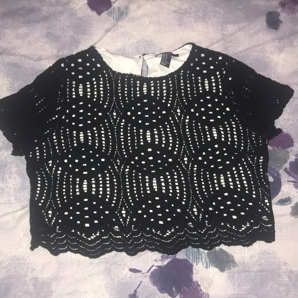 Crop top